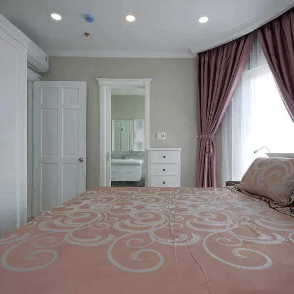 Serviced 2-bedroom apt in Thao Dien, french style