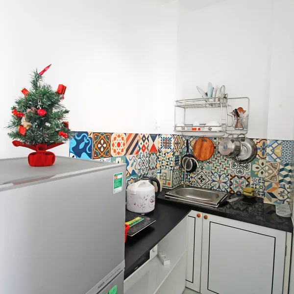 𝗕𝗿𝗶𝗴𝗵𝘁 𝘀𝗲𝗿𝘃𝗶𝗰𝗲𝗱 𝗮𝗽𝗮𝗿𝘁𝗺𝗲𝗻𝘁 with balcony 𝗶𝗻 𝗕𝗶𝗻𝗵 𝗧𝗵𝗮𝗻𝗵 