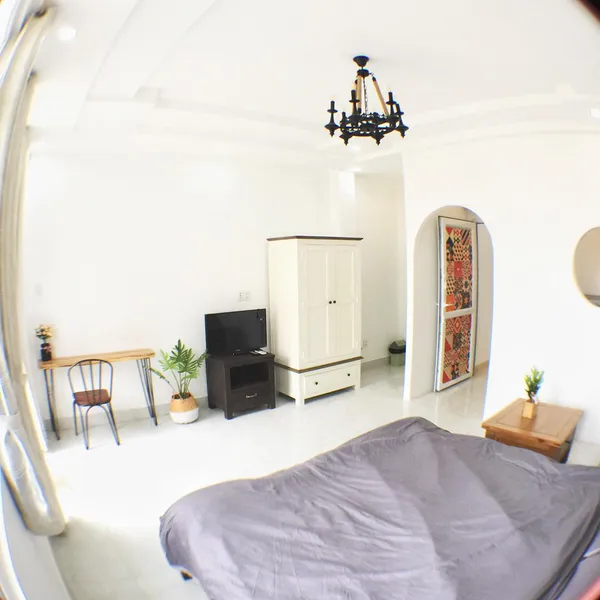 𝗕𝗿𝗶𝗴𝗵𝘁 𝘀𝗲𝗿𝘃𝗶𝗰𝗲𝗱 𝗮𝗽𝗮𝗿𝘁𝗺𝗲𝗻𝘁 with balcony 𝗶𝗻 𝗕𝗶𝗻𝗵 𝗧𝗵𝗮𝗻𝗵 