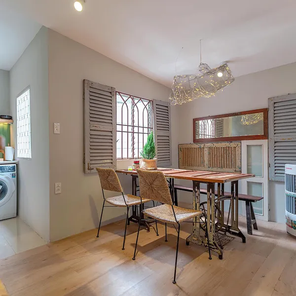  2BR apartments, 2 queen beds, 2 private bathrooms, 75sqm | Da Kao, D1 | Fully Furnished