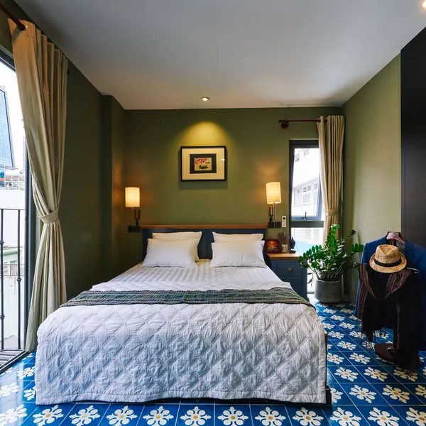 NEW ! Indochine Style Studio at the City center | High Floor |  Balcony + Windows