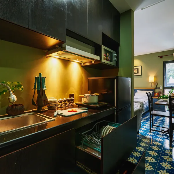 NEW ! Indochine Style Studio at the City center | High Floor |  Balcony + Windows