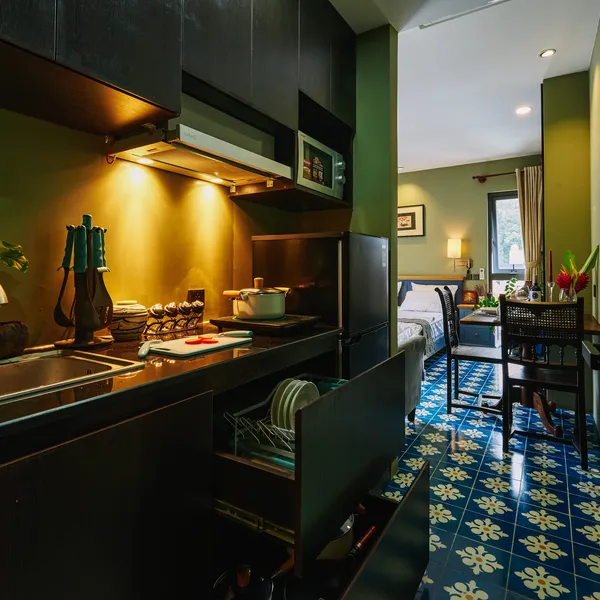 NEW ! Indochine Style Studio at the City center | High Floor |  Balcony + Windows
