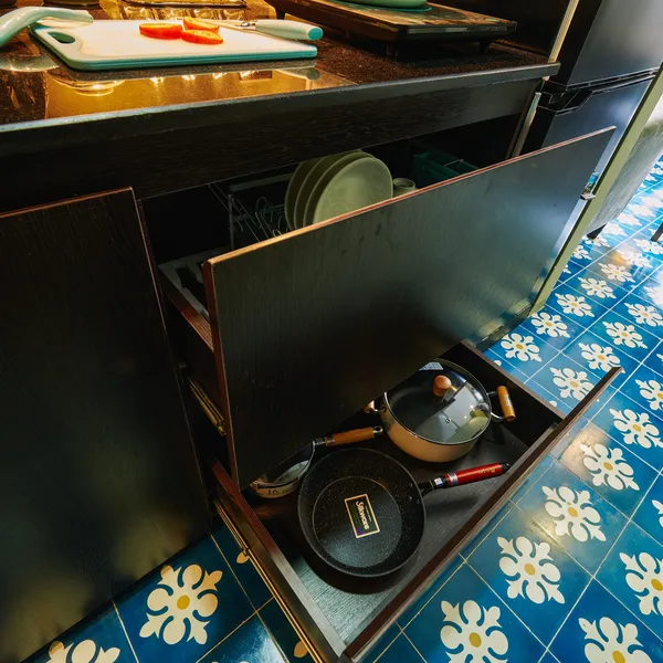 NEW ! Indochine Style Studio at the City center | High Floor |  Balcony + Windows