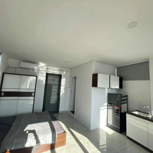 Studio on Top floor | Balcony | Binh Thanh | City View