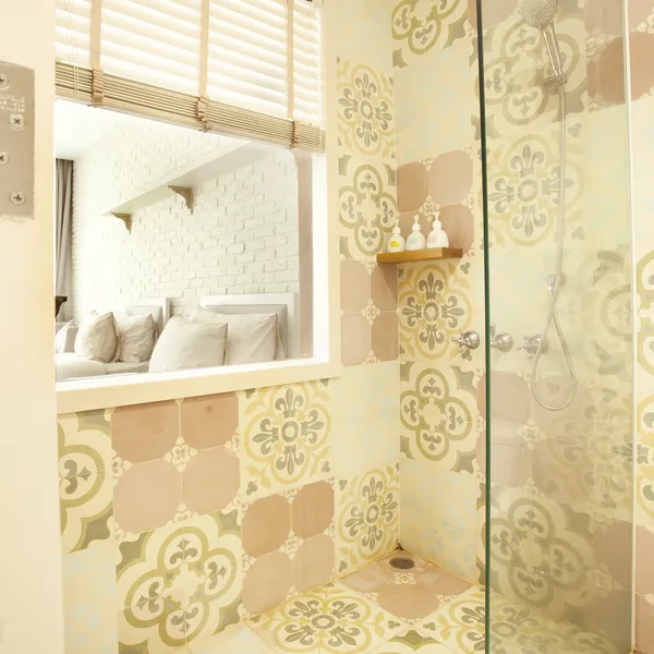 Studio with balcony | 32m2 | bathtub, kitchen, sofa & desk | Swmimming Pool | Binh Thanh