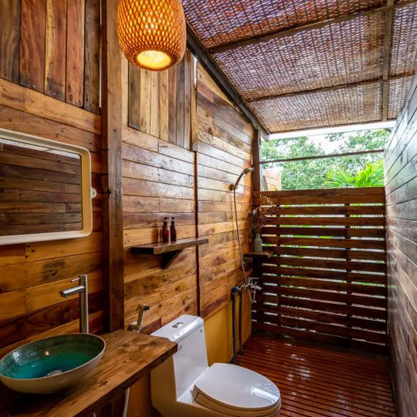 Spacious Saigon Loft Near Ben Thanh Market | Big terrace | District 1