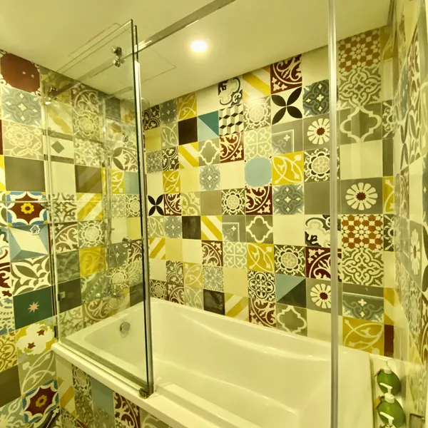 Studio with full body glass door | bathtub | kitchen | sofa | 30m2 | Pool 