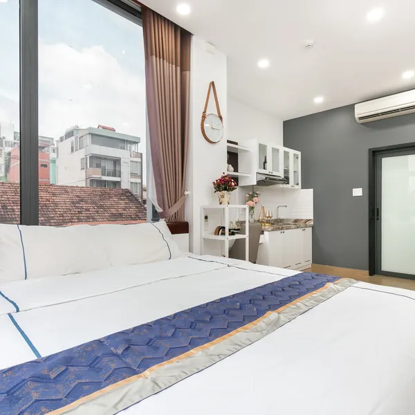 Bright Studio Serviced with balcony | Sofa | 40m2 | Pool & Gym