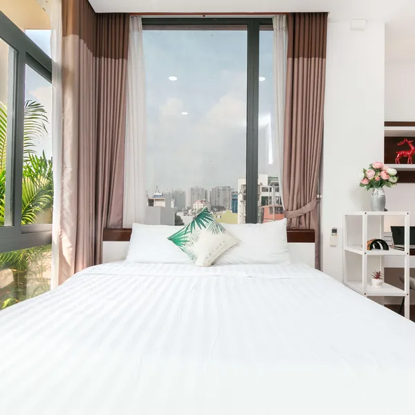 LOVELY STUDIO 40M2 WITH CITY VIEW - FULLY FURNISHED - GYM & POOL