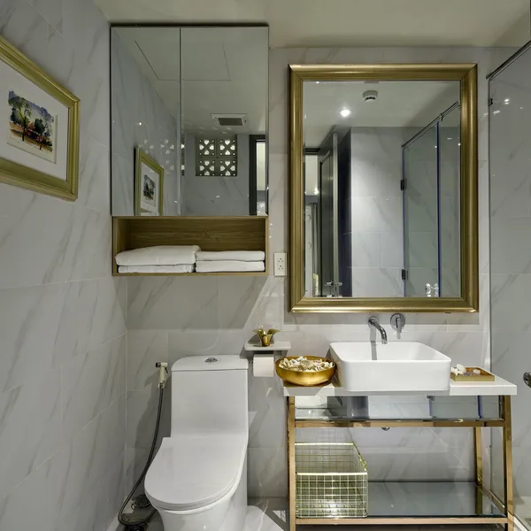 Luxury 2-Bedroom apartment with pool, gym, Da Kao area