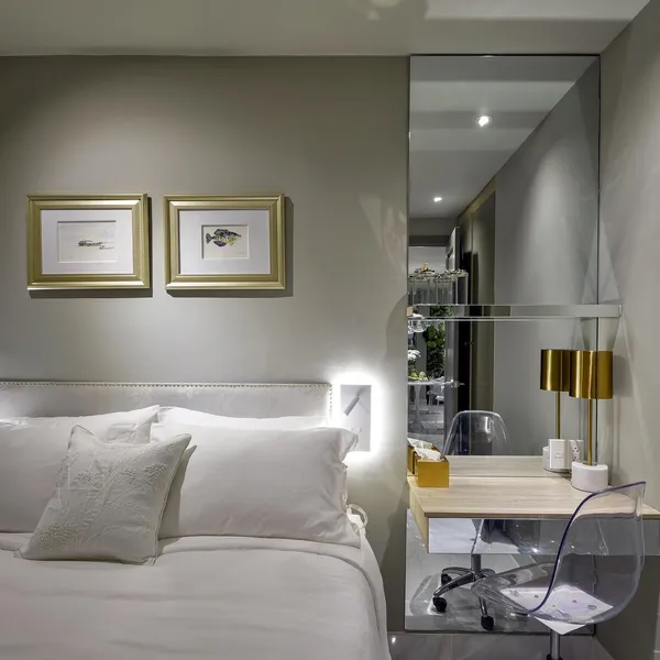 Luxury 2-Bedroom apartment with pool, gym, Da Kao area