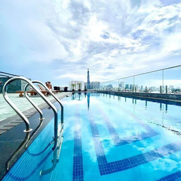 3-Bedroom Serviced Apartment in Thao Dien | Pool on the Rooftop, Gym , Sauna 