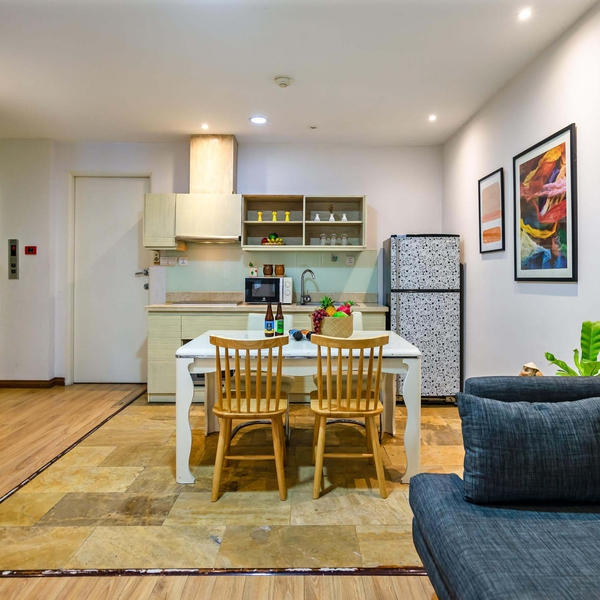 2-Bedroom Apartment in Phu Nhuan with elevators that open directly into them | Balcony | 65m2