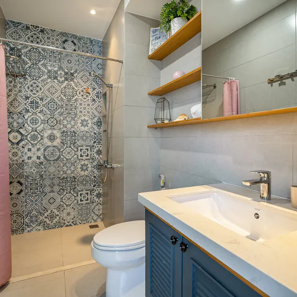 Green Studio with Balcony | Binh Thanh| View Landmark 81 