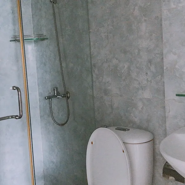 Two-bedroom apartment | 90m2 | Balcony | Big windows | Da Kao, D1