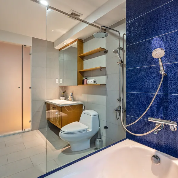 Stunning apartment,2 balconies, 100 sqm, whole 3rd floor