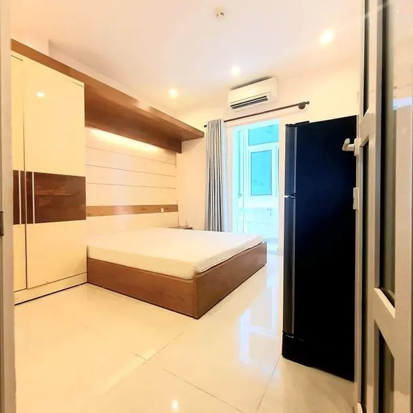 𝗦𝘁𝘂𝗱𝗶𝗼 𝗶𝗻 𝗕𝗶𝗻𝗵 𝗧𝗵𝗮𝗻𝗵, 𝗽𝗿𝗶𝘃𝗮𝘁𝗲 𝗸𝗶𝘁𝗰𝗵𝗲𝗻, 𝗿𝗼𝗼𝗳𝘁𝗼𝗽 𝗰𝗵𝗶𝗹𝗹𝗶𝗻𝗴 