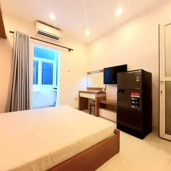 𝗦𝘁𝘂𝗱𝗶𝗼 𝗶𝗻 𝗕𝗶𝗻𝗵 𝗧𝗵𝗮𝗻𝗵, 𝗽𝗿𝗶𝘃𝗮𝘁𝗲 𝗸𝗶𝘁𝗰𝗵𝗲𝗻, 𝗿𝗼𝗼𝗳𝘁𝗼𝗽 𝗰𝗵𝗶𝗹𝗹𝗶𝗻𝗴 