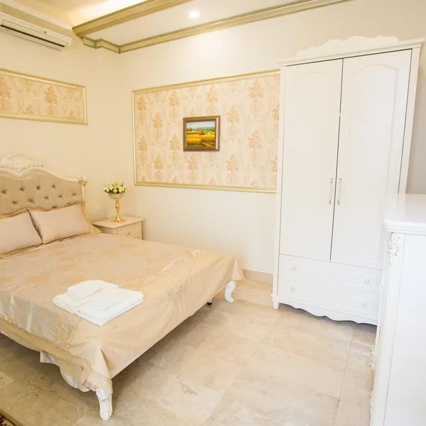 Studio on Le Lai St, D1, Private kitchen, full furniture, car alley