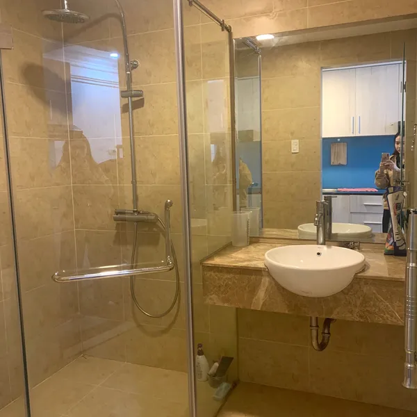 Studio with balcony 40m2, in District 1