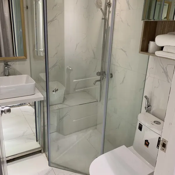 Studio with balcony, bathub on the Top floor, D1