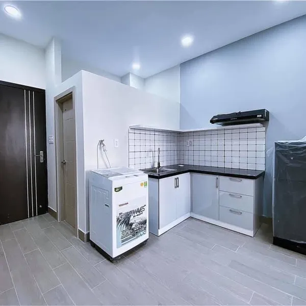 New apartment in District 3, opposite Le Thi Rieng Park 