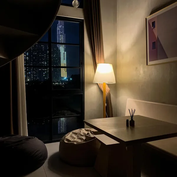 Sunset Deluxe Duplex apartment with view of Landmark 81 