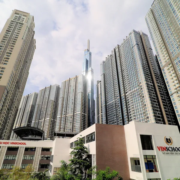 Bright Duplex with balcony | Near Landmark 81 | Binh Thanh 