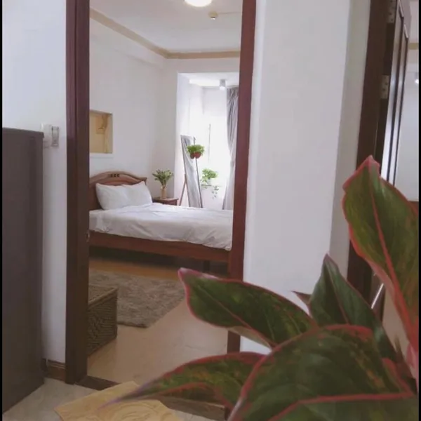 2-Bedroom Apartment 70m2  | Near Le Van Tam Park | District 1