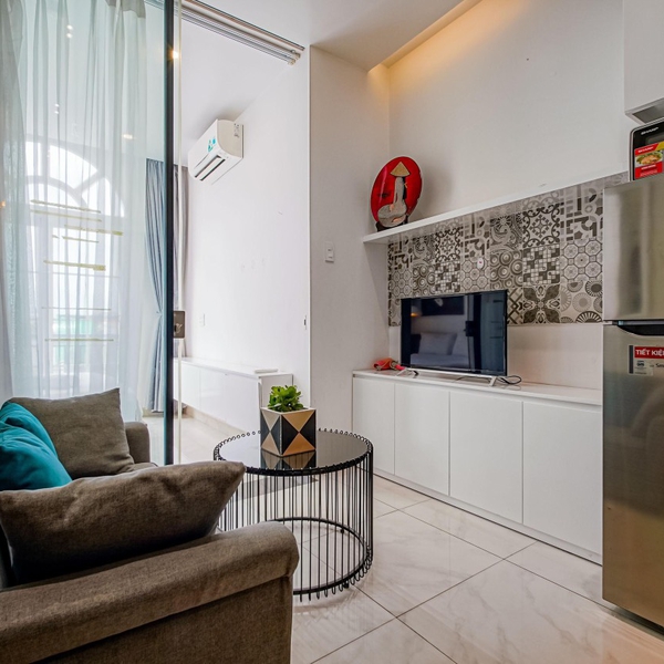 New Apartment with Balcony in Phu Nhuan | 55 sqm 
