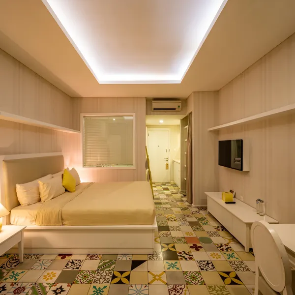 Bright Apartment | 64m2 | Binh Thanh | Balcony, kitchen, sofa & desk | Pool on the roof