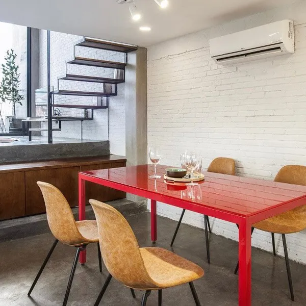 “NEW YORK” PARKVIEW APARTMENT, DISTRICT 3 CENTER | 75SQM | BALCONY