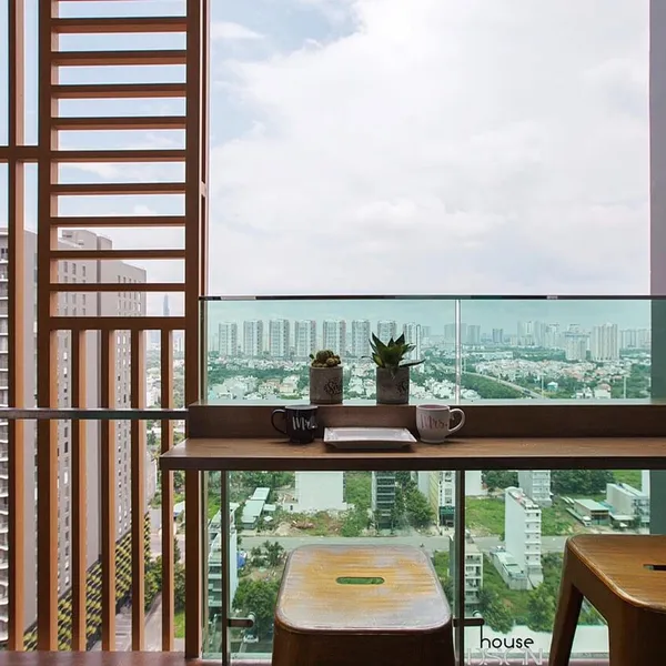 Stunning Duplex 2-Bedroom for Rent in Feliz En Vista Duplex 