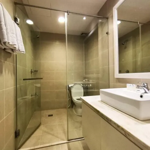 3-Bedroom with Swimming Pool, Gym, Sauna in Thao Dien | Fully Furnished