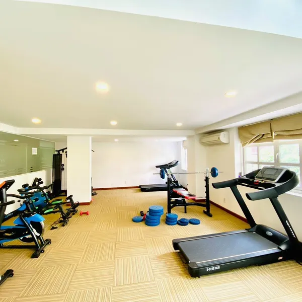 SERVICED APARTMENT IN THAO DIEN | FRONT BALCONY | 56M2 | PEACEFUL AREA