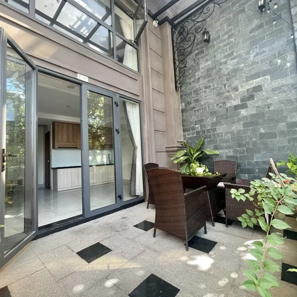 Duplex 2-Bedroom Serviced Apt | 100m2 | Pool & Gym| Thảo Điền