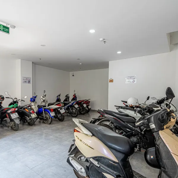 Studio with balcony 30m2, view Landmark 81 and the whole city, full furniture as shown in every detail