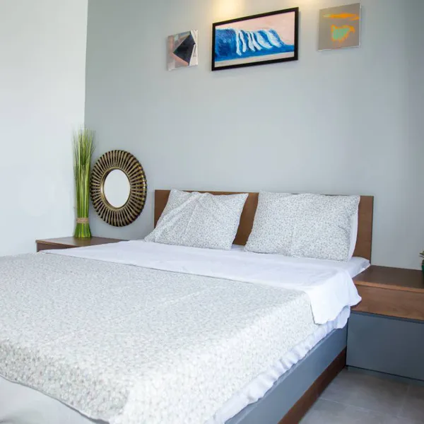 Bright Apartment with Balcony near Tan Dinh market | District 3 | Modern Building