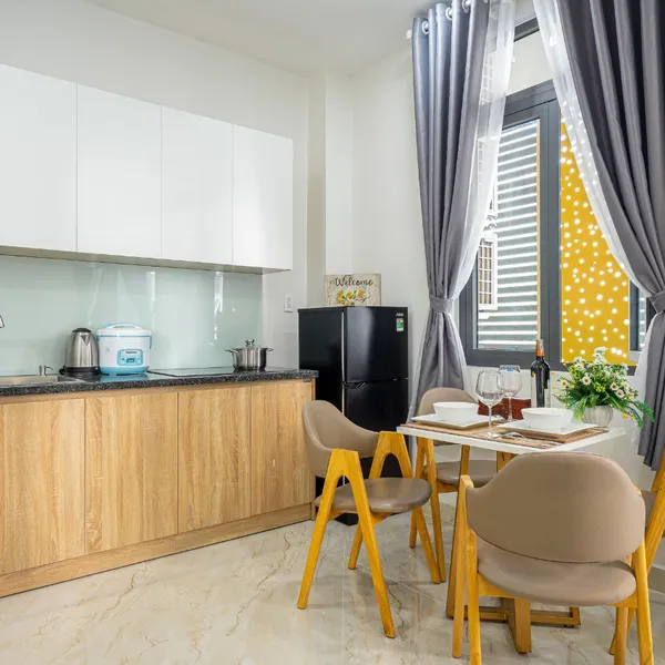 Studio with big balcony | Brightly & Modern | District 3