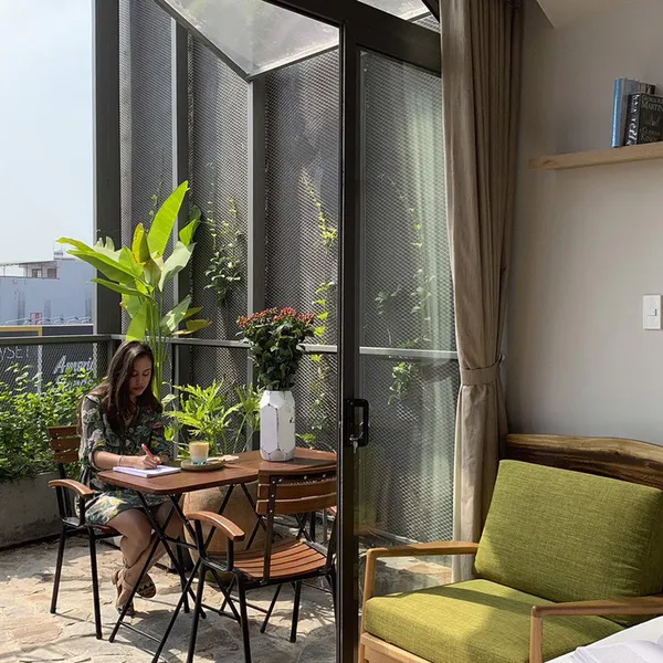 Apartment "Forest" with park view in the center of District 3 | Small Garden Balcony | 50m2