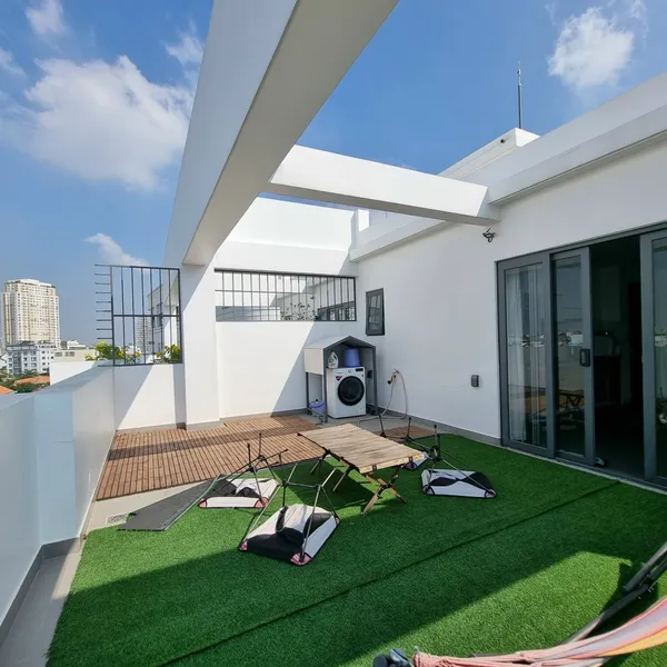 Penthouse Apartment in Thao Dien | 100m2 | Private Garden | Front yard & backyard nearly 50m2, apartment area 50m2