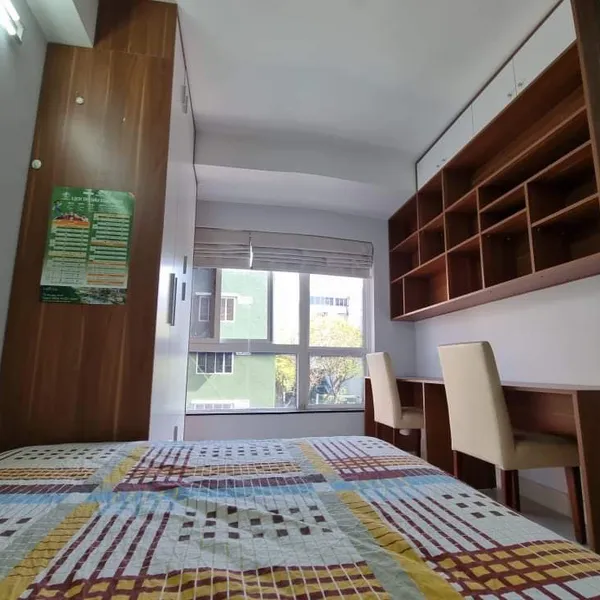2-Bedroom Apartment for rent with full furniture, large windows, airy, 56 m2, district 3