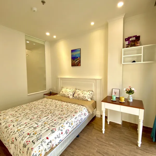 Serviced Apartment with Swimming Pool in Thao Dien | New & Good Service