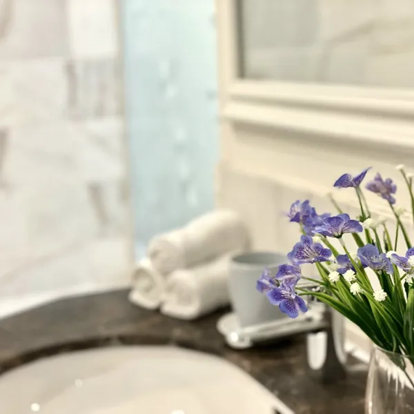 Serviced Apartment with Swimming Pool in Thao Dien | New & Good Service