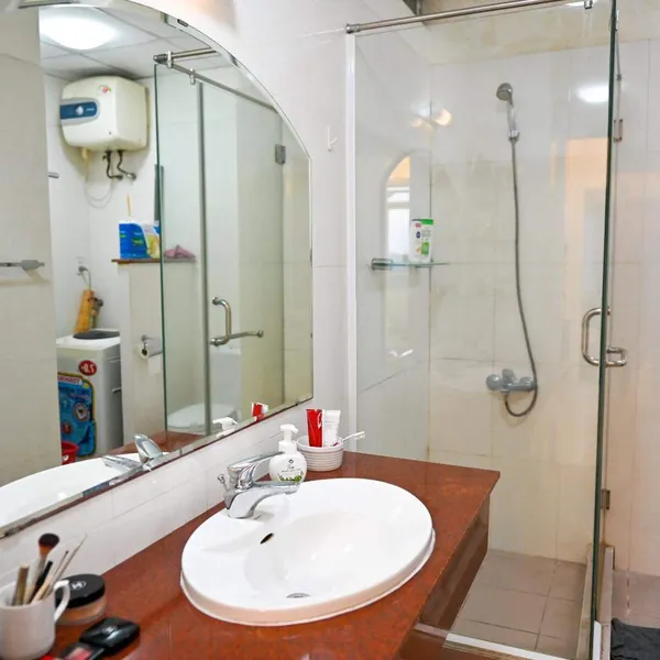 2-Bedroom in Ngo Tat To, Binh Thanh | Fully Furnished | 80m2 | Balcony | Saigon River View