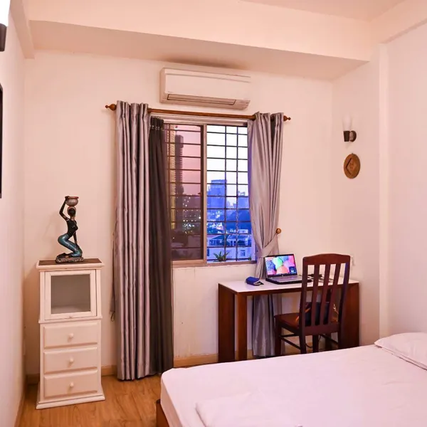 2-Bedroom in Ngo Tat To, Binh Thanh | Fully Furnished | 80m2 | Balcony | Saigon River View