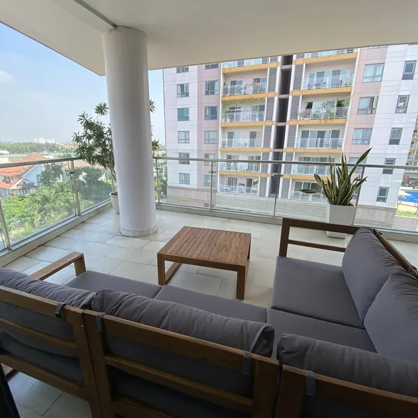 3-BEDROOM APARTMENT WITH BIG BALCONY | 135M2 | THAO DIEN, DISTRICT 2 | POOL & GYM