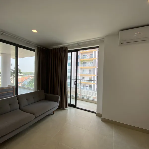 3-BEDROOM APARTMENT WITH BIG BALCONY | 135M2 | THAO DIEN, DISTRICT 2 | POOL & GYM