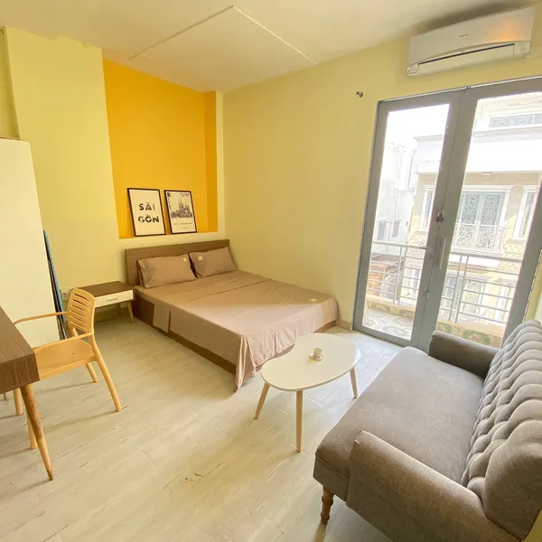 Bright Studio with balcony on Pham Viet Chanh | Binh Thanh | Fully Furnished